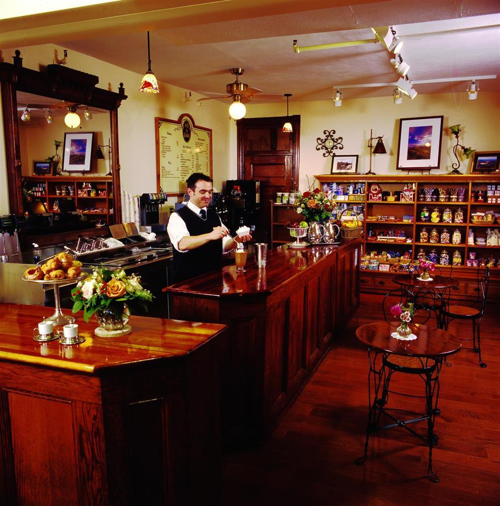 Mohonk Mountain House Hotel New Paltz Restaurant photo