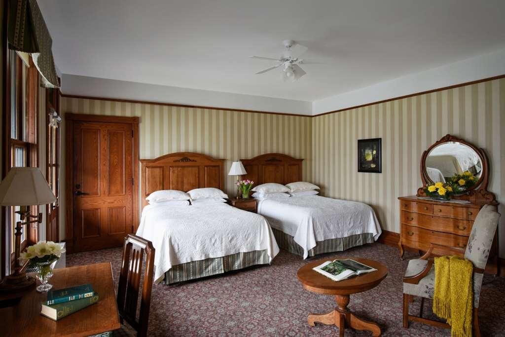 Mohonk Mountain House Hotel New Paltz Room photo